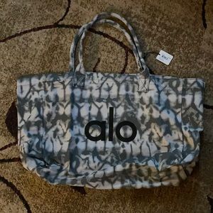 Alo Yoga Tote Bag